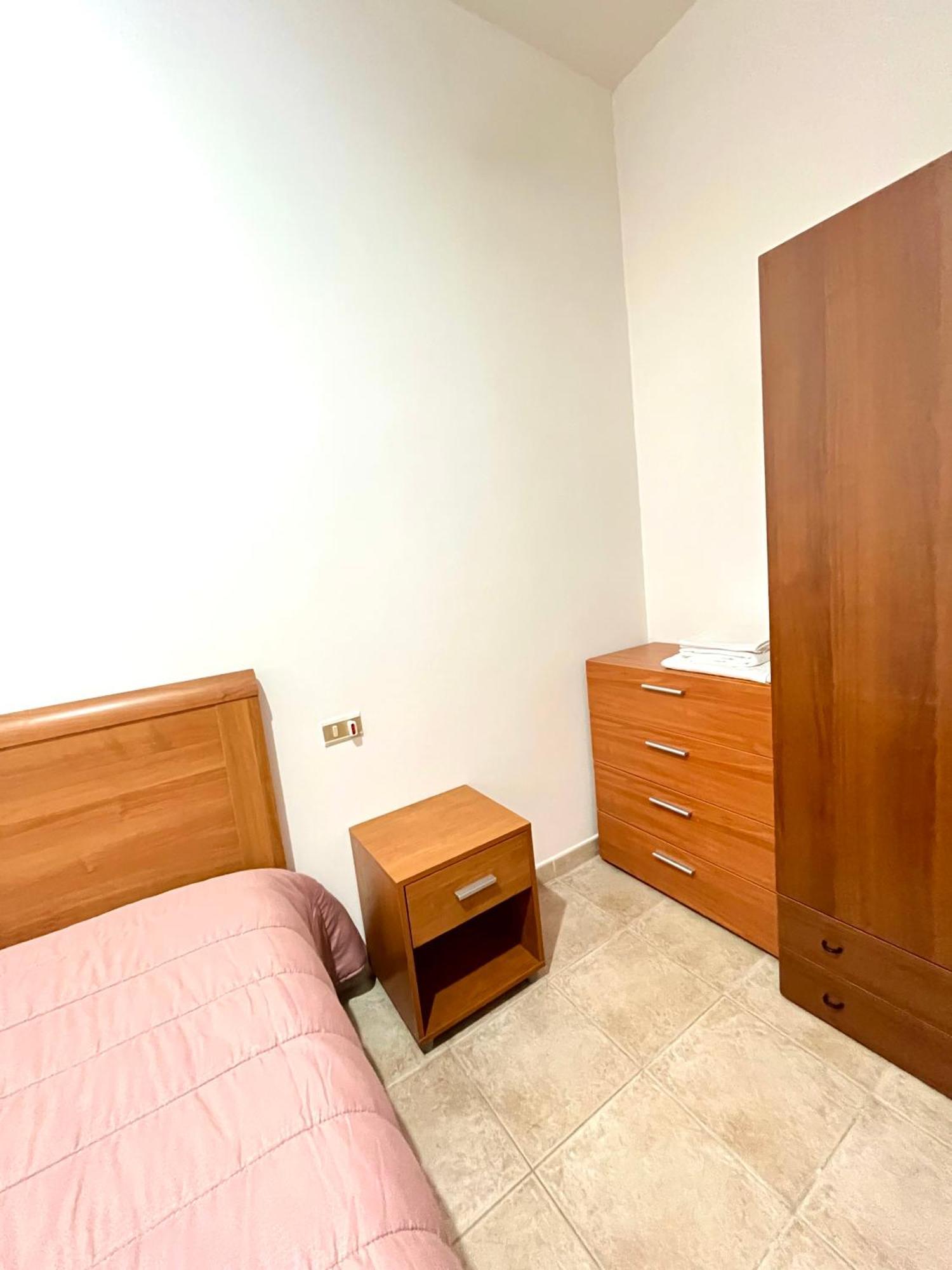Appartamenti Pina Вьесте Экстерьер фото
